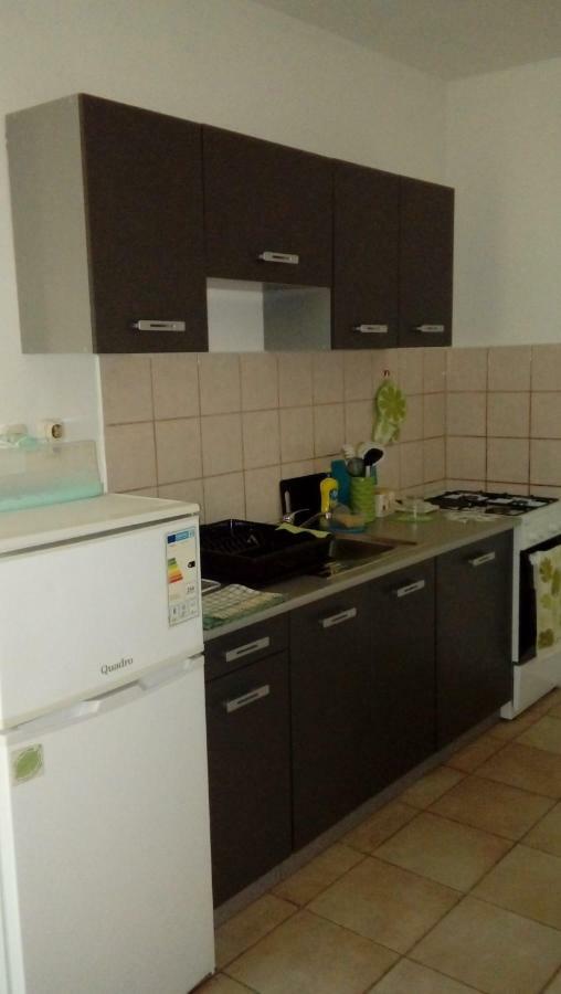 Apartmani Zlatko Pula Luaran gambar