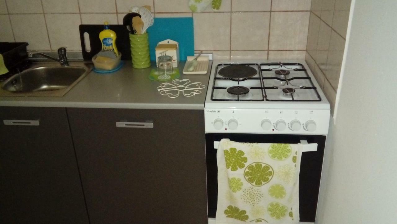 Apartmani Zlatko Pula Luaran gambar